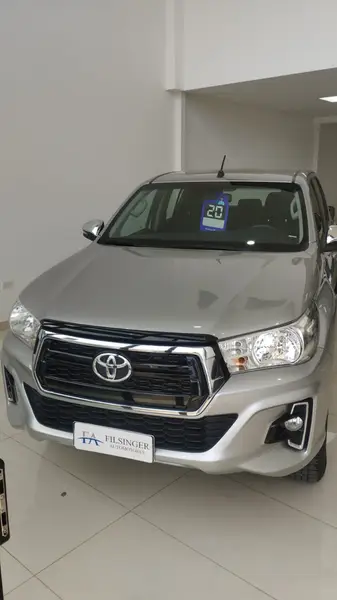 Toyota HILUX SRV 4X2 2.8 TDI AT 2020
