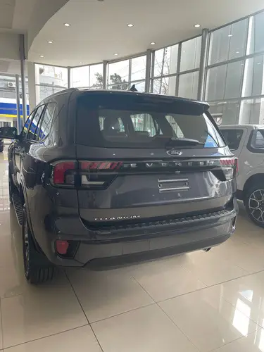 Ford Everest 2.3 Gtdi Ecoboost Titanium 4X4 At 2025