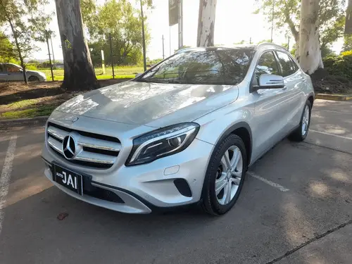 Mercedes-Benz Clase GLA 1.6 Gla200 Urban 156cv 2017