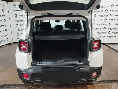 Jeep Renegade 2.4 4X4 LONGITUDE AT L16 2017