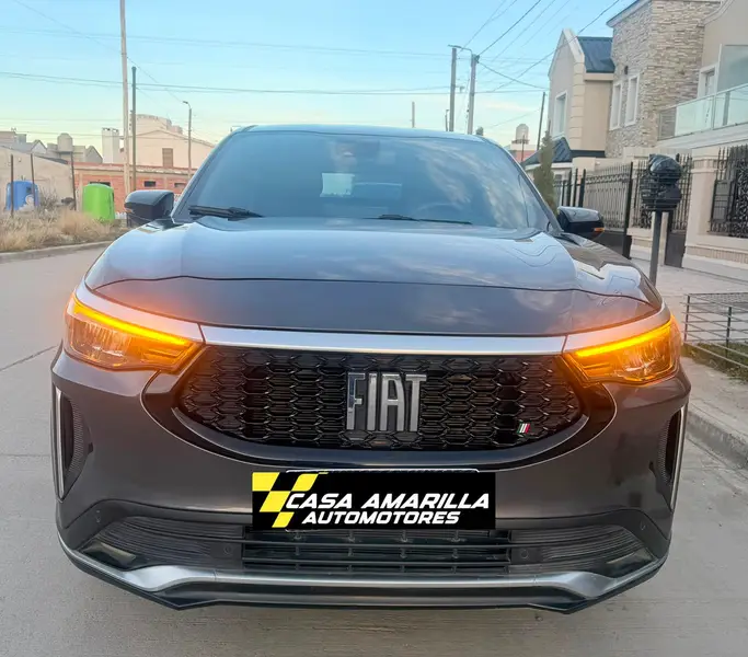 Fiat FASTBACK 1.3 TURBO 175 CV CVT 2025