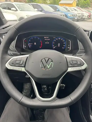 Volkswagen T-Cross 1.0 200 Tsi Highline Aut 2026