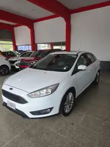 Ford Focus III 2.0 Sedan Se Plus At6 2015