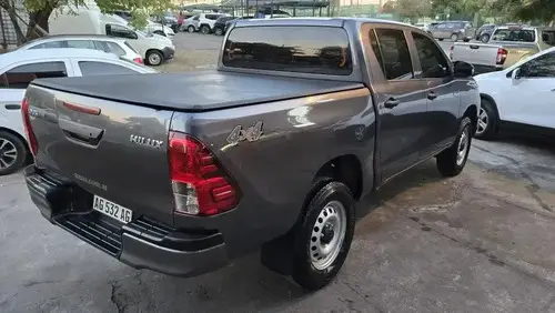 Toyota Hilux 2.4 4x4 2024