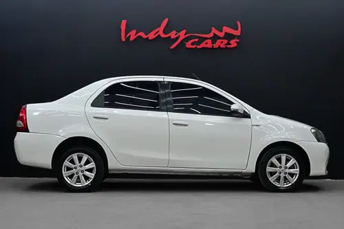 Toyota Etios 1.5 Sedan Xls 2017