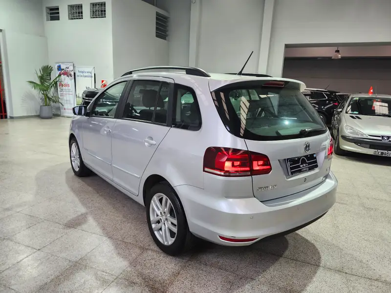 Volkswagen Suran Highline 1.6MSI Mt 2019