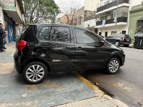 Volkswagen Fox 1.6 Comfortline 5p 2011