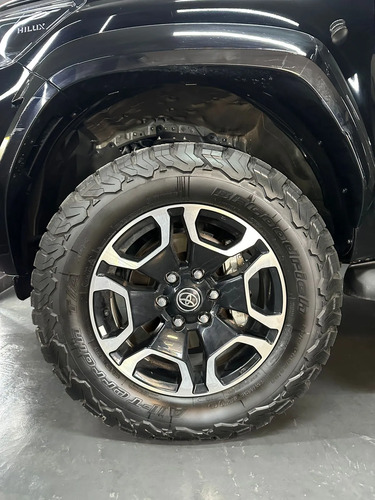 Toyota Hilux 2.8 TDI 4X4 SRX AT6 2024