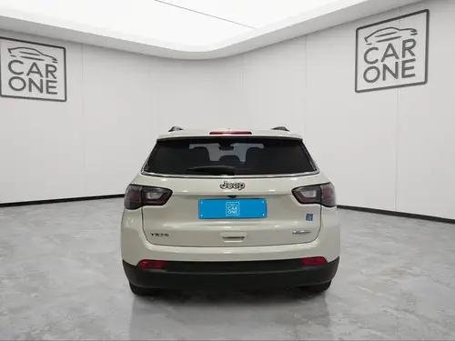 Jeep Compass 1.3 T 270 LONGITUDE AT6 L21 2023