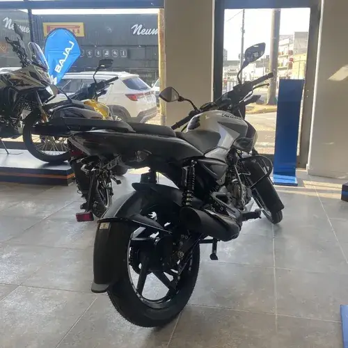 Bajaj 125 Street 2026