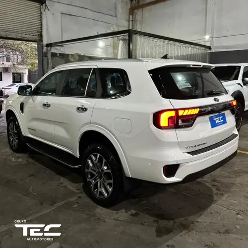 Ford Everest 2.3 Gtdi Ecoboost Titanium 4X4 At 2026