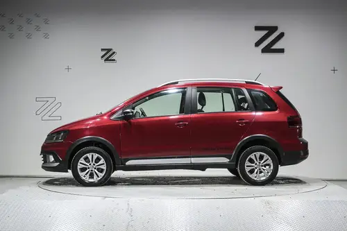 Volkswagen Suran Cross 1.6 Highline 2017
