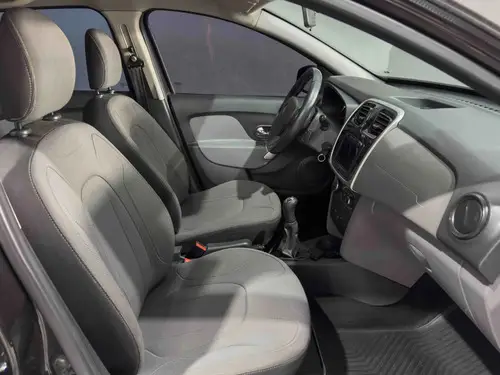 Renault Logan 1.6 Privilege 105cv 2017