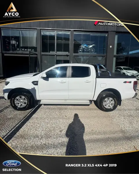 Ford RANGER 3.2TDI XLS 4X4 2019