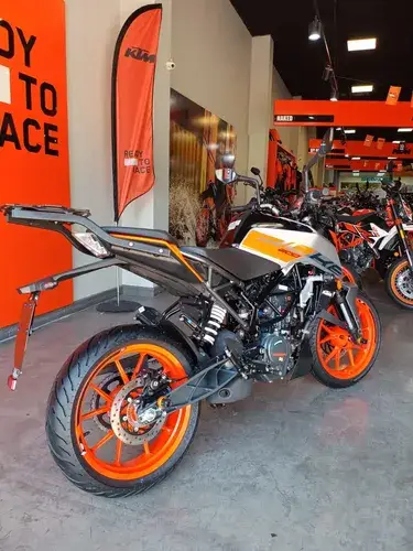 KTM DUKE 200 NG Naked 2026