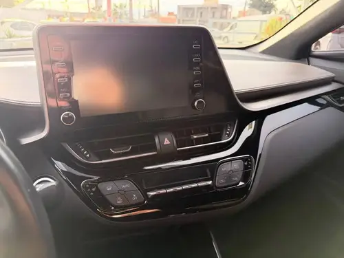 Toyota CH-R 1.8 Hybrid 2022