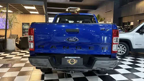 Ford Ranger 3.2 Cd 4x2 Xls Tdci 200cv 2015