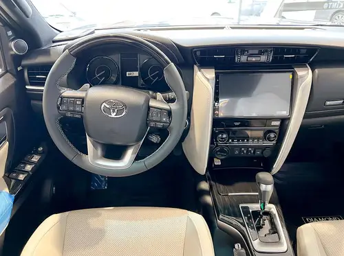 Toyota SW4 2.8 Tdi Diamond 4X4 6At 7As 2026