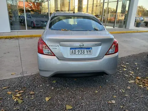Nissan Versa Sense At 2019