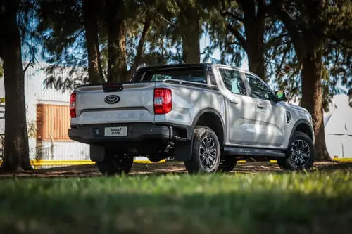 Ford Ranger 2.0T Cd Black 4X2 At 2026