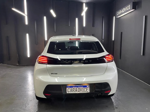 Peugeot 208 1.6 ALLURE AT L25 2025