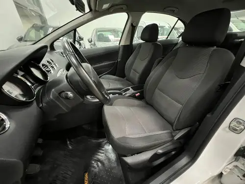 Peugeot 408 1.6 Allure Hdi Nav 115cv 2014