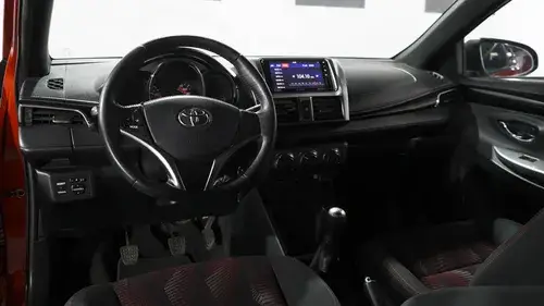 Toyota Yaris 1.5 S 107cv 2016