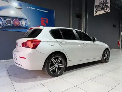 BMW Serie 1 1.6 120i Sport Line At 177cv 2016