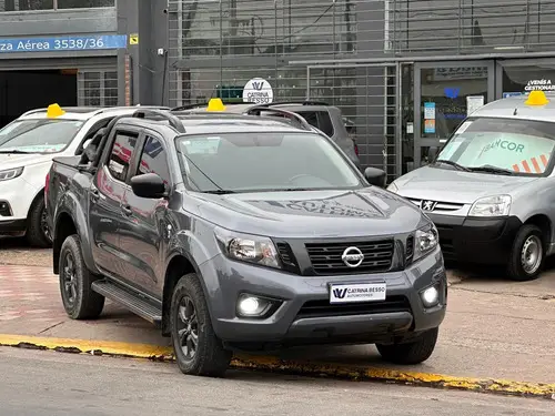 Nissan Frontier 2.3 Le Cd 4x4 At 2020
