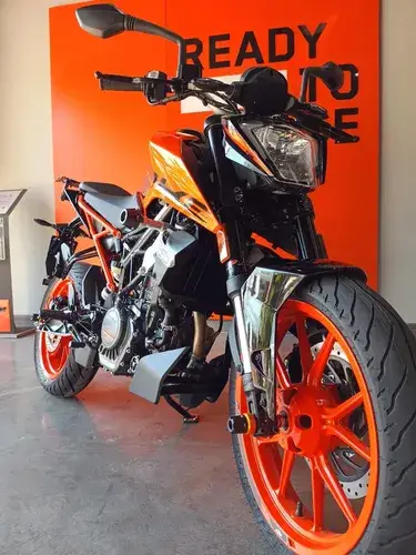 KTM DUKE 200 NG Naked 2026