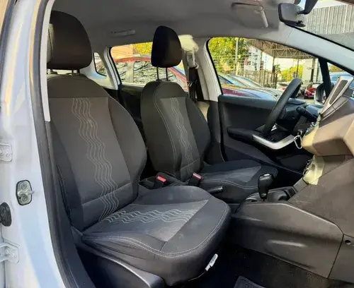 Peugeot 2008 1.6 ALLURE TIPTRONIC L16 2018