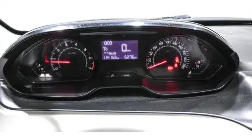 Peugeot 2008 1.6 Allure 2019