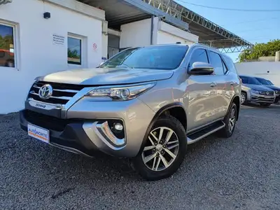 Toyota SW4 2.8 Srx 177cv 4x4 7as At 2018