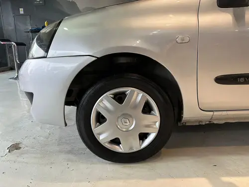 Renault Clio Clio 1.2 Pack 5 ptas 2010