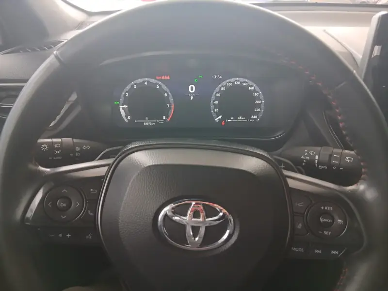 Toyota Corolla Cross GR-SPORT 2025