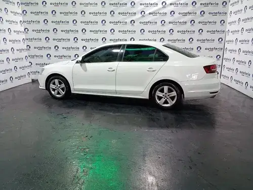 Volkswagen Vento 1.4 TSI BM TECH COMFORTLINE DSG L16 2017