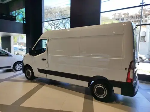 Renault Master 2.3 L2H2 (10,8M3) 2026