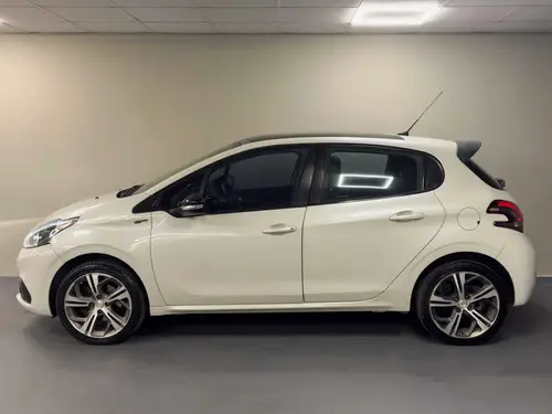 Peugeot 208 1.6 Gt Line 2018