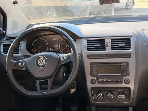 Volkswagen Suran 1.6 Comfortline L15 2015
