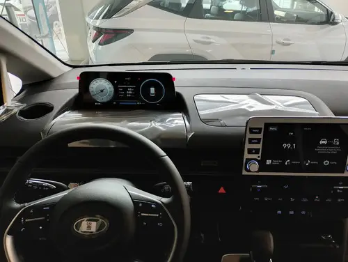 Hyundai Staria 2.2Td Safety 2Wd 2026