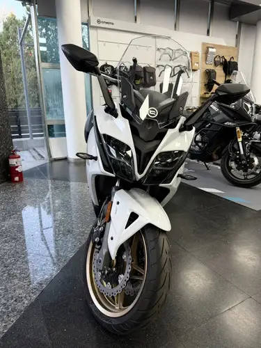 650 GT Touring 2026