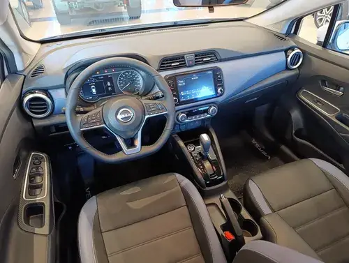 Nissan Versa 1.6 Exclusive Cvt 2026