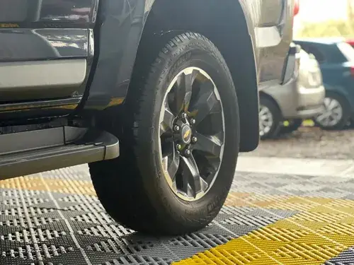 Chevrolet S10 2.8 High Country Cd Tdci 200cv Automática 2023