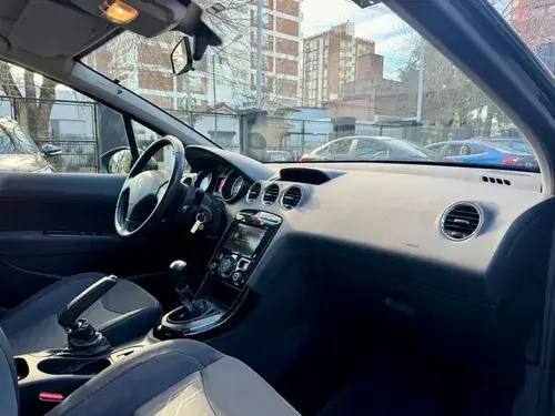 Peugeot 308 1.6 ALLURE L15 2018