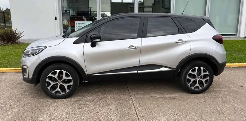 Renault CAPTUR 1.6 CVT INTENS 2021