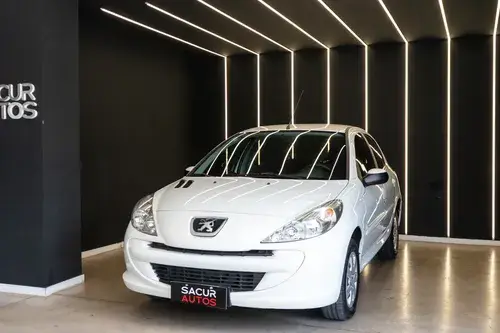 Peugeot 207 1.4 HDI 5 P XS/ALLURE 2015