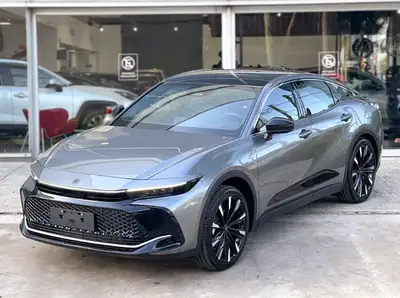 Toyota Crown 2.4T Hev Platinum 2026