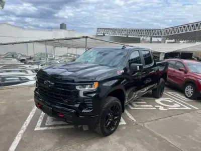 Chevrolet Silverado 5.3 V8 Z71 Trail Boss 2026