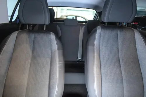 Peugeot 208 1.6 Allure Pack 2024