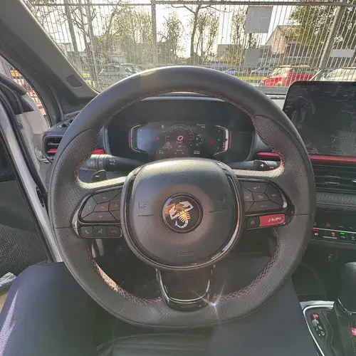 Fiat FASTBACK 1.3 Abarth T270 At6 2024